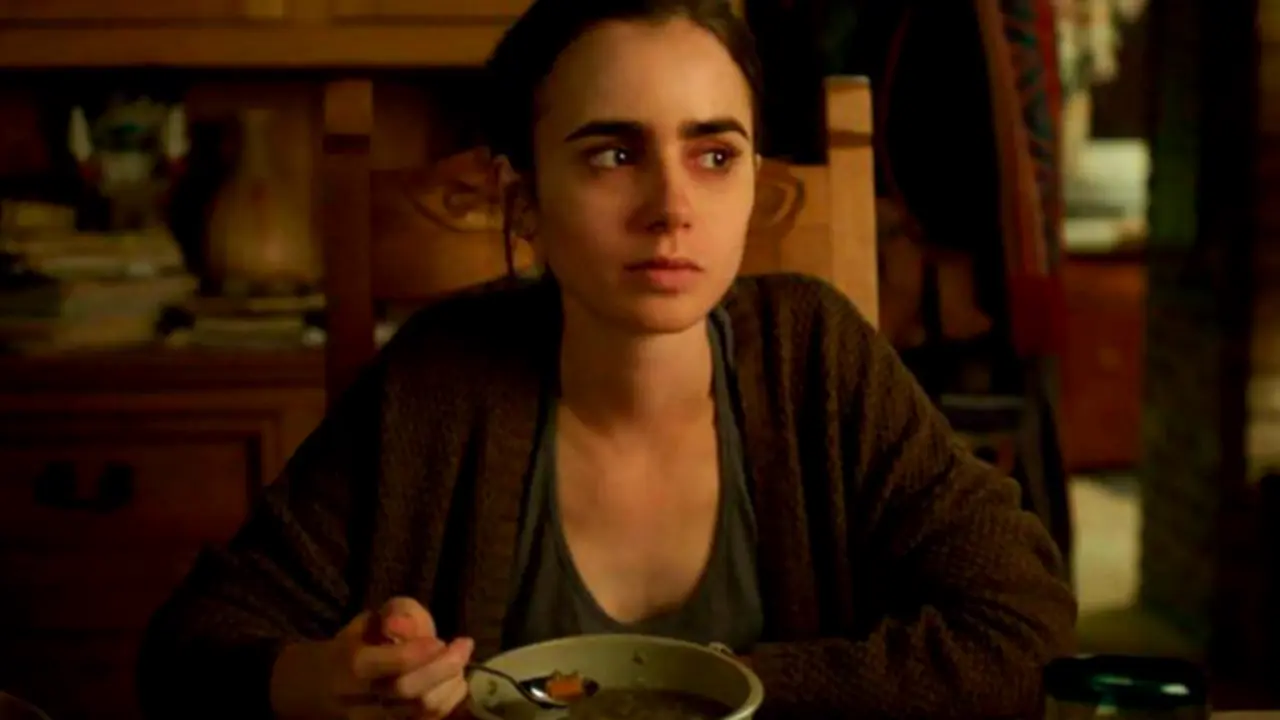 Lily Collins, actriz. Netflix.