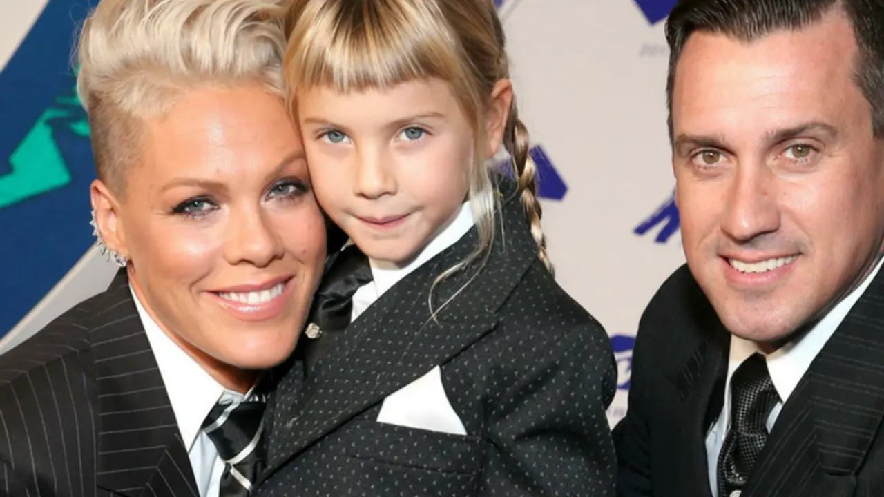 Pink, cantante y su familia. RR SS.