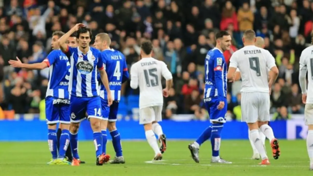 Jugadores del Deportivo y del Real Madrid. / RR SS