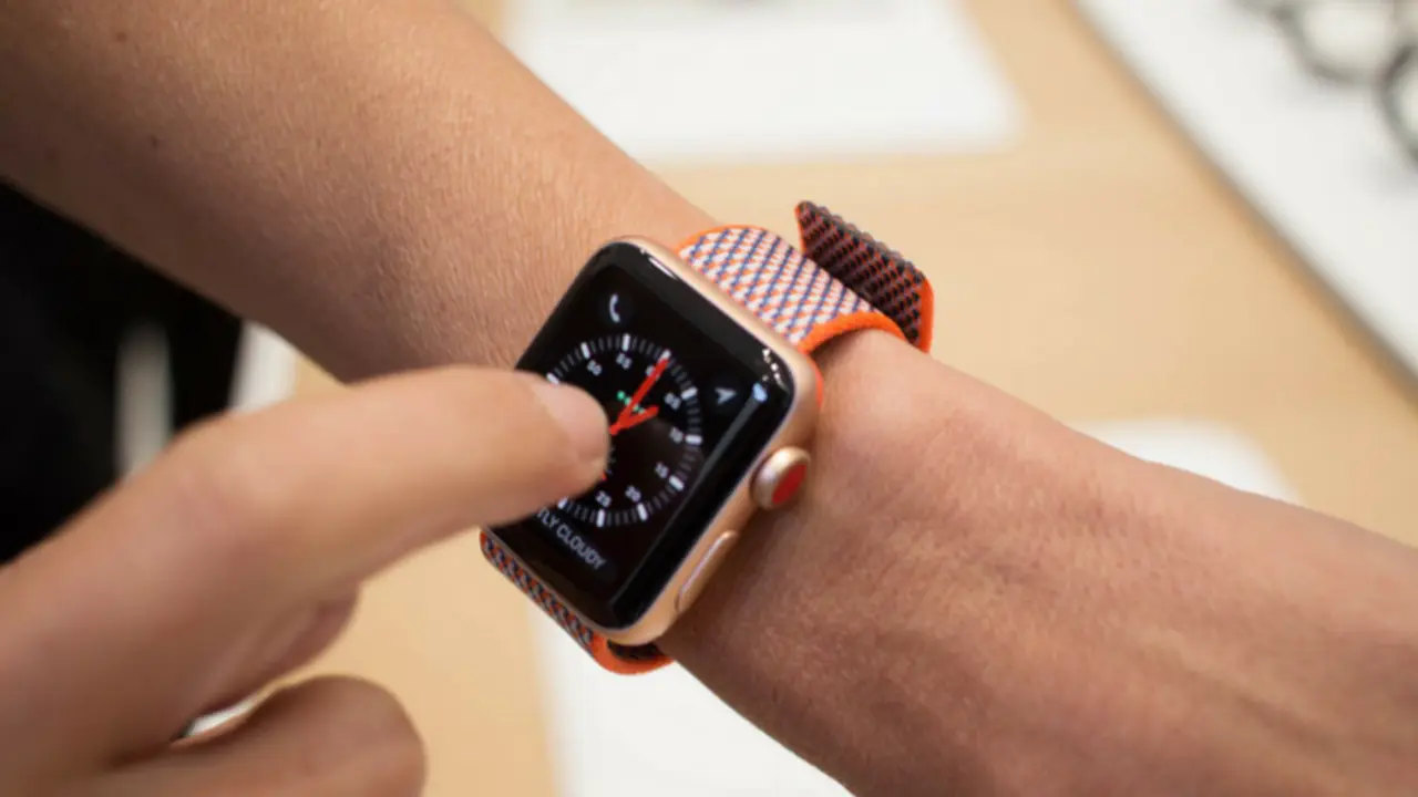 Apple Watch Series 3. Pocket.