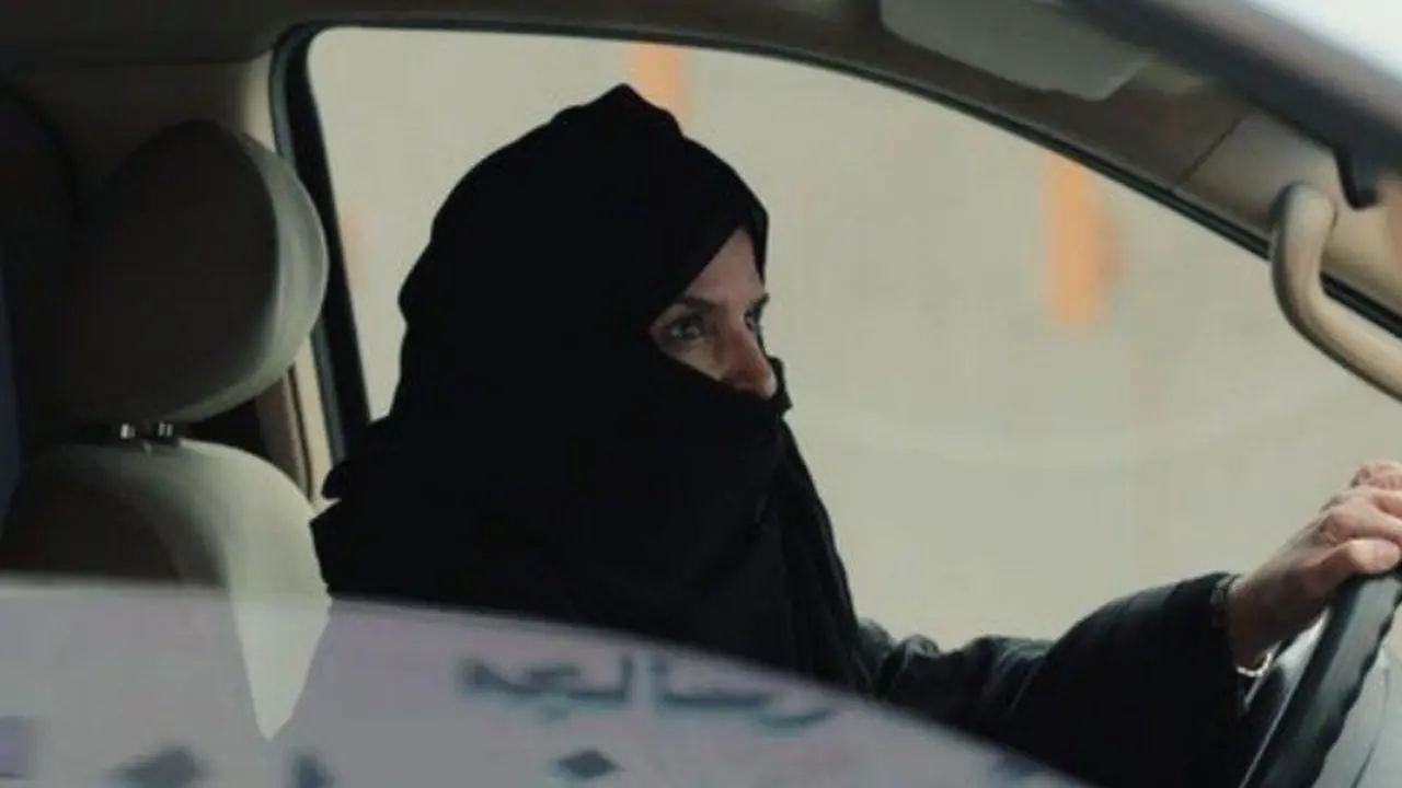Una mujer conduciendo en Arabia Saud&iacute; como parte de una protesta. / The Oslo Times