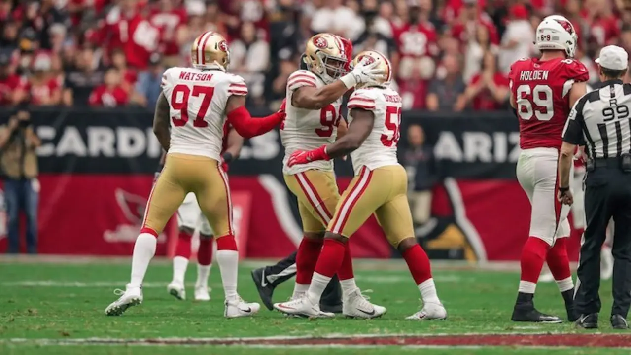 Los San Francisco 49ers (blanco) aun no han ganado ningún partido. / Twitter.