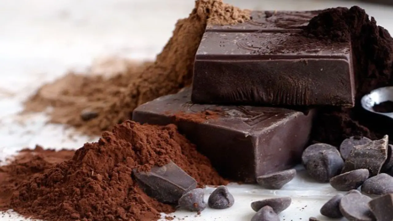 Chocolate oscuro. / RR SS.