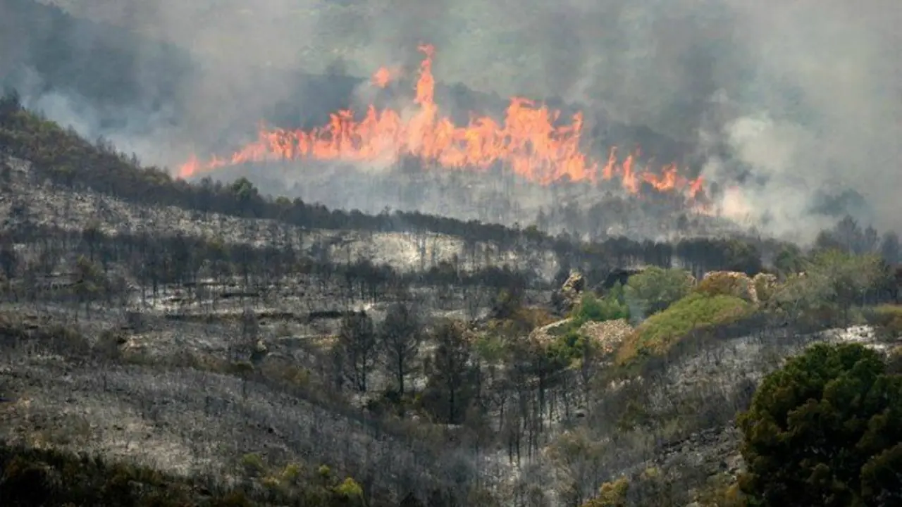 Incendio en el pueblo de Rasquera, Tarragona, 2016. / libertaddigital.com