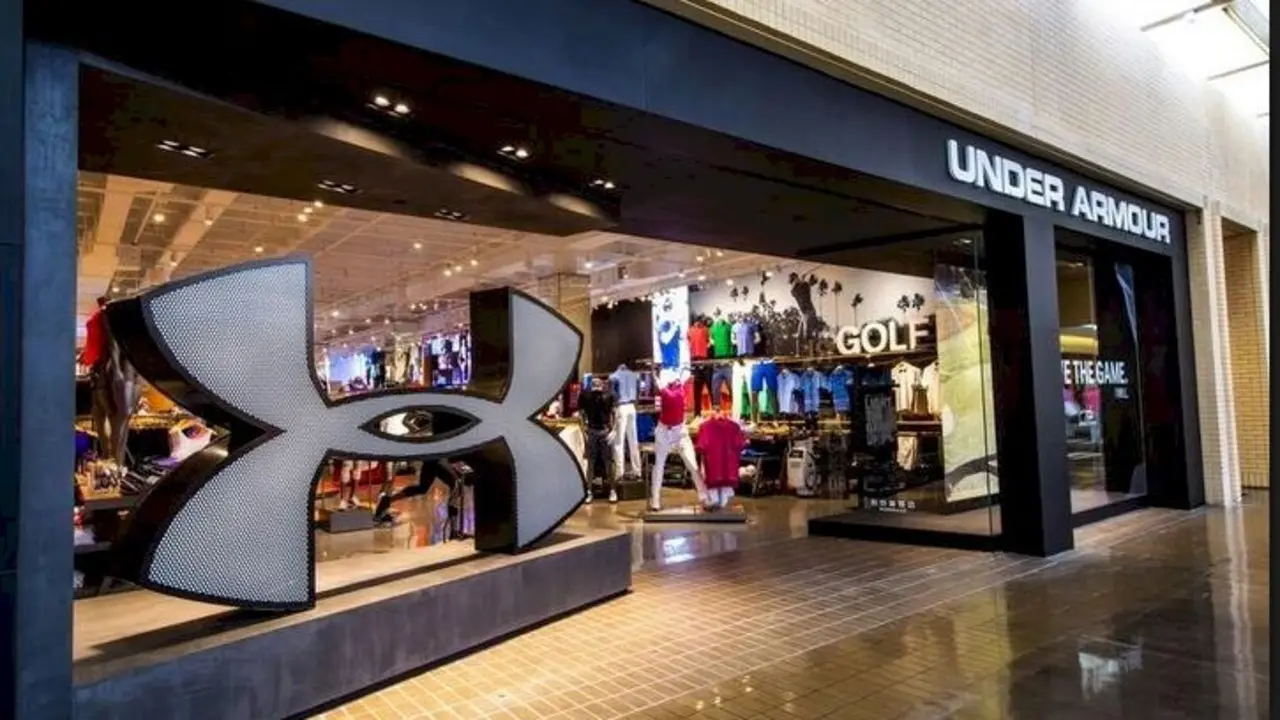 Tienda de Under Armour. / RRSS
