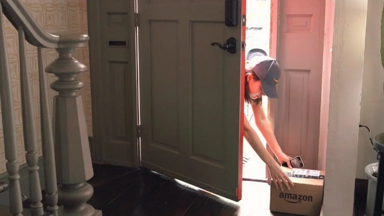 Amazon Key. Amazon