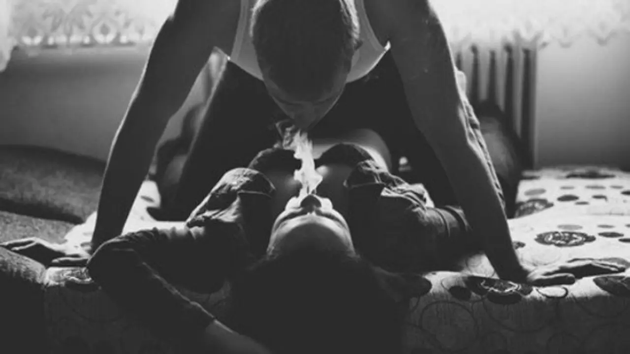 Sexo y marihuana. mtlblog.com