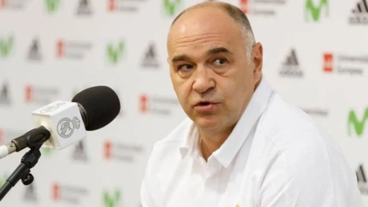 Pablo Laso en rueda de prensa. / Foto: @mundiario