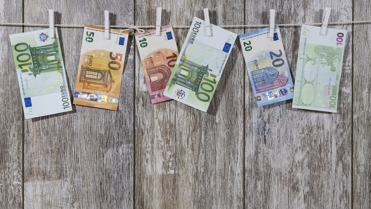Billetes de euros.