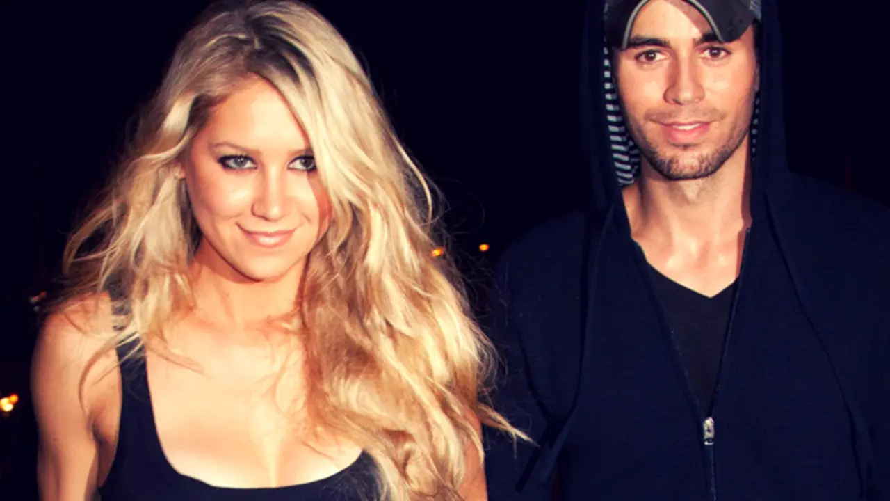 Anna Kournikova, tenista, y Enrique Iglesias, cantante. Pinterest.