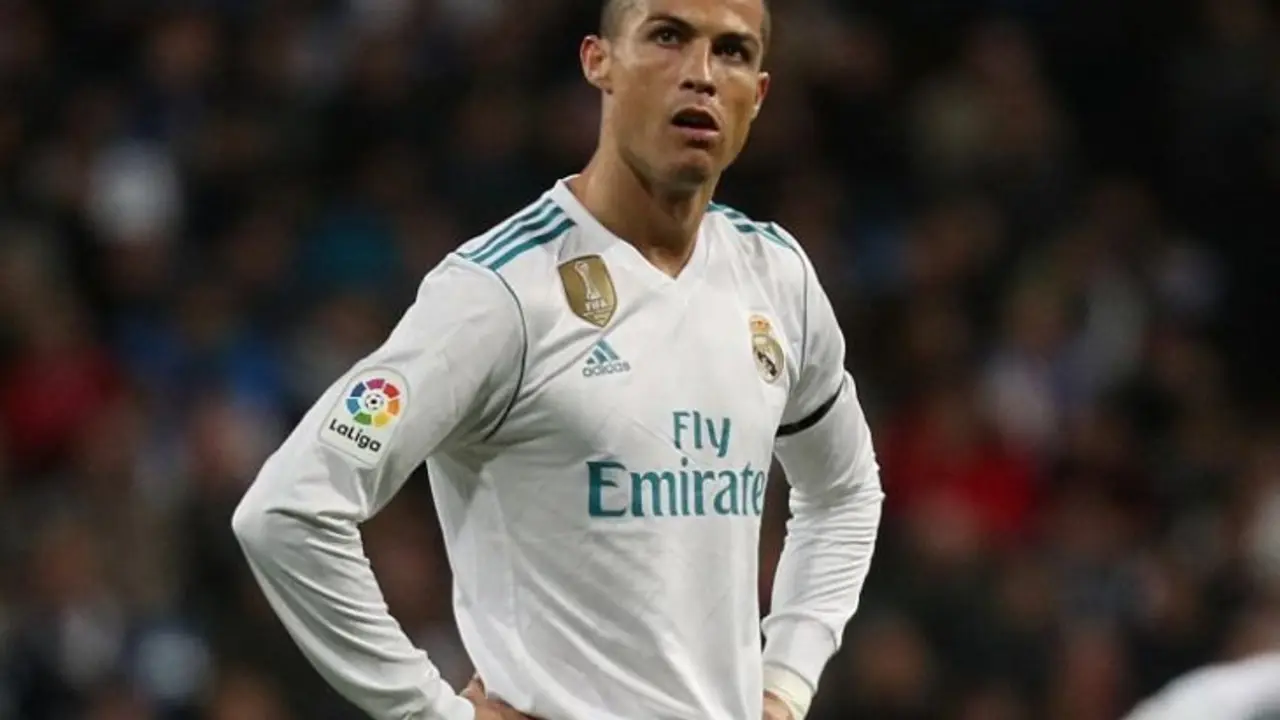 Soccer Football - La Liga Santander - Real Madrid vs Las Palmas - Santiago Bernabeu, Madrid, Spain - November 5, 2017   Real Madrid&rsquo;s Cristiano Ronaldo reacts   REUTERS/Sergio Perez