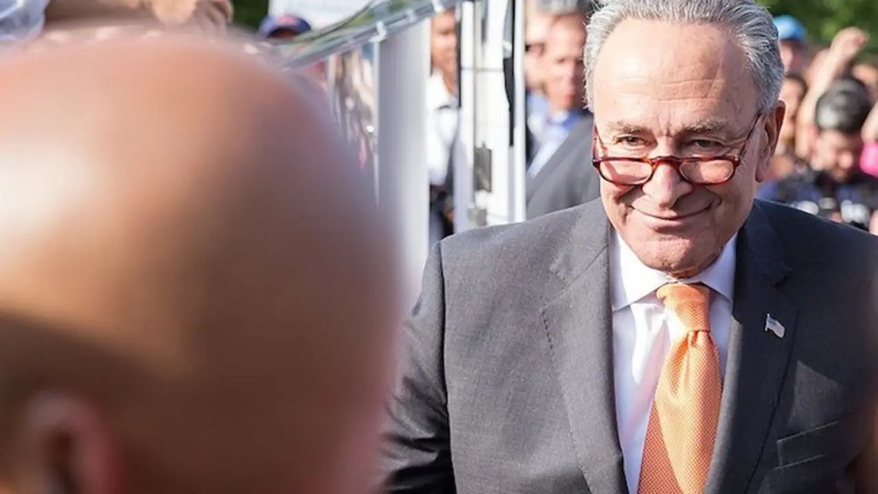 Chuck Schumer, l&iacute;der del Partido Dem&oacute;crata en el Senado. / RR SS