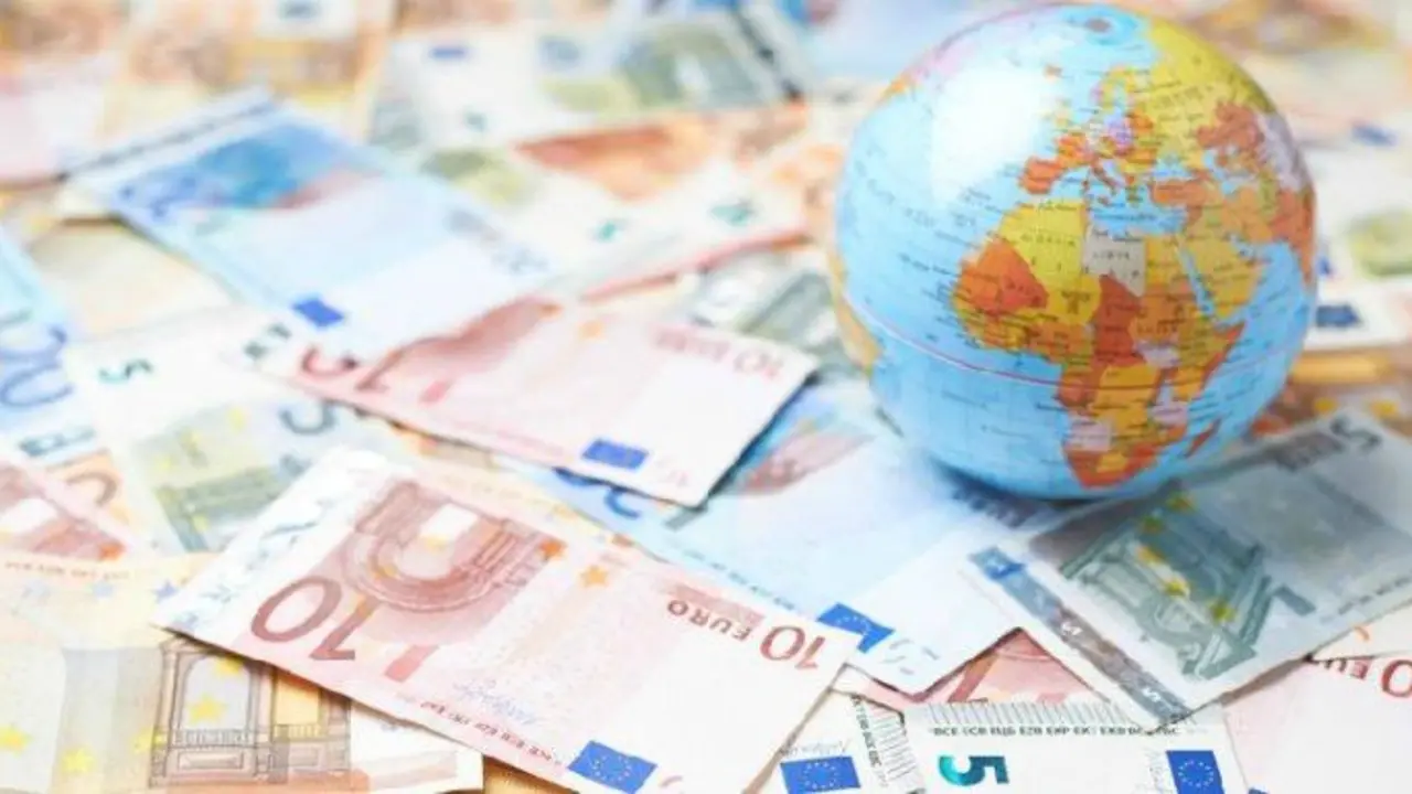 Representaci&oacute;n de la econom&iacute;a mundial. RR SS
