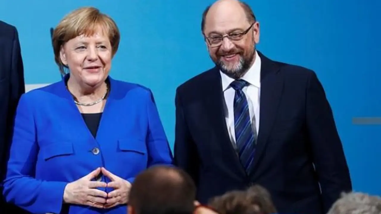 Angela Merkel y Martin Shulz. / RR SS