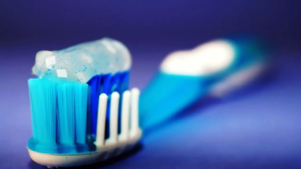 Cepillo y pasta de dientes. / Pexels.com