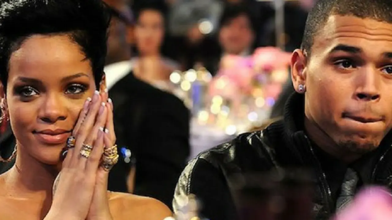 Rihanna y Chris Brown, cantantes. /  Elite Daily