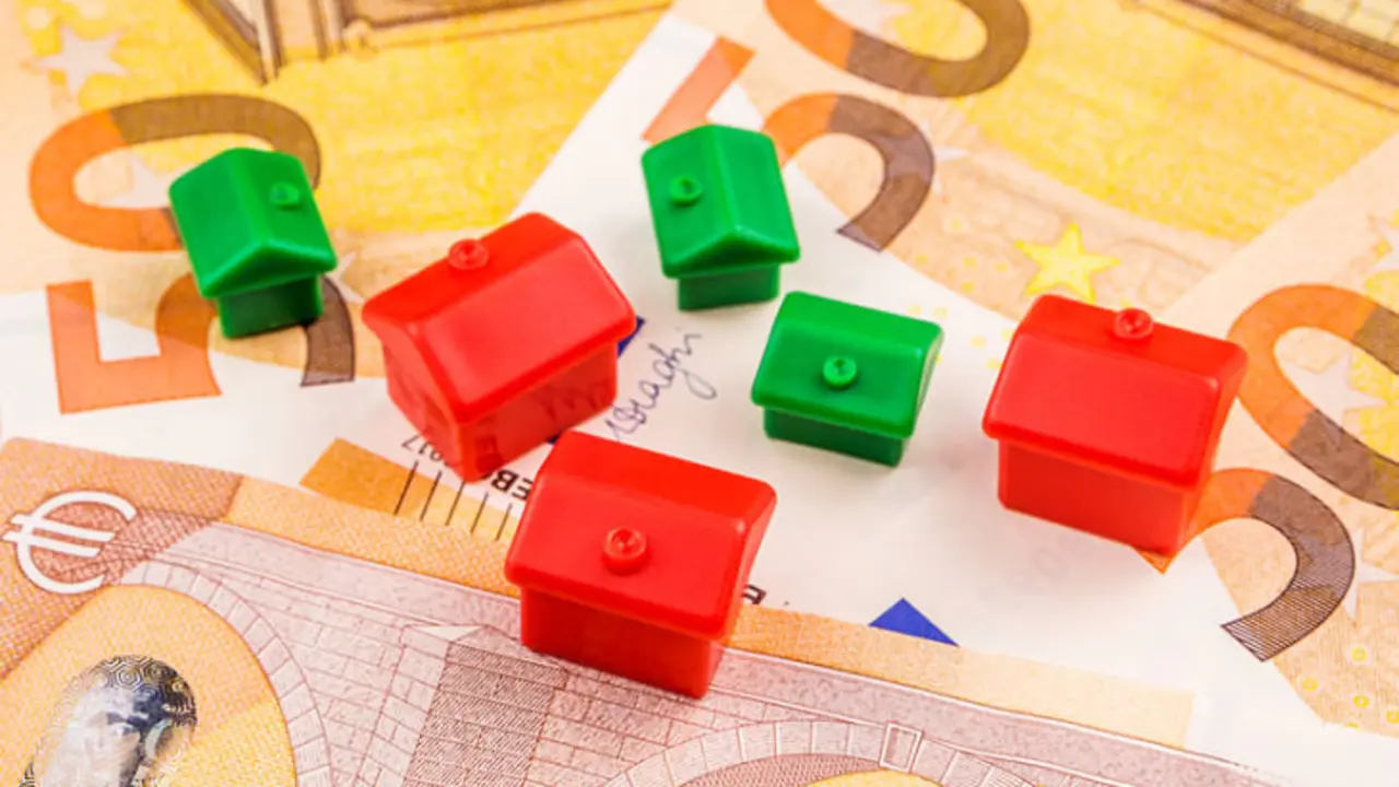 Hipotecas muy baratas para competir contra la gran banca. / Dreamstime.com