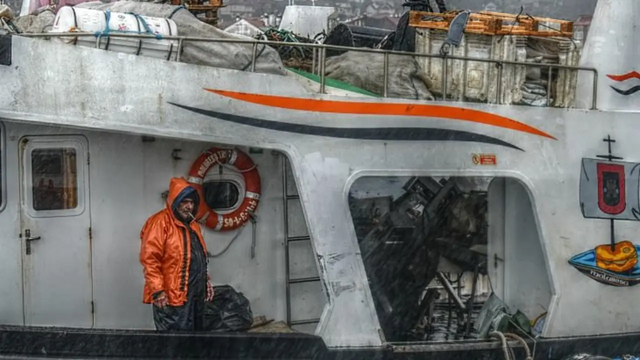 Pescador gallego / Armando Garc&iacute;a Vald&eacute;s