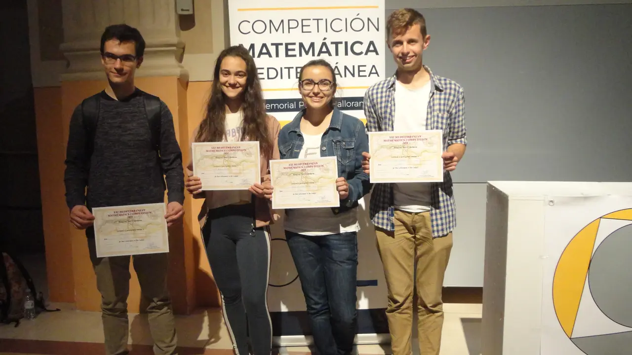 Alumnos del IES. Th&aacute;der, premiados en la Competici&oacute;n matem&aacute;tica Mediterr&aacute;nea./ P.G.