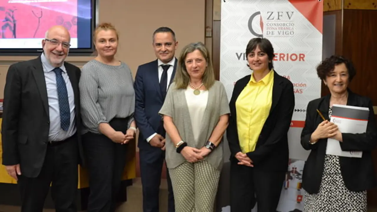 Haim Gil-Ad, Piret Hirv, Alberto Borrego, Teresa Pedrosa), Gisela Garc&iacute;a &Aacute;lvarez y D&eacute;bora Ramonde. / Mundiario