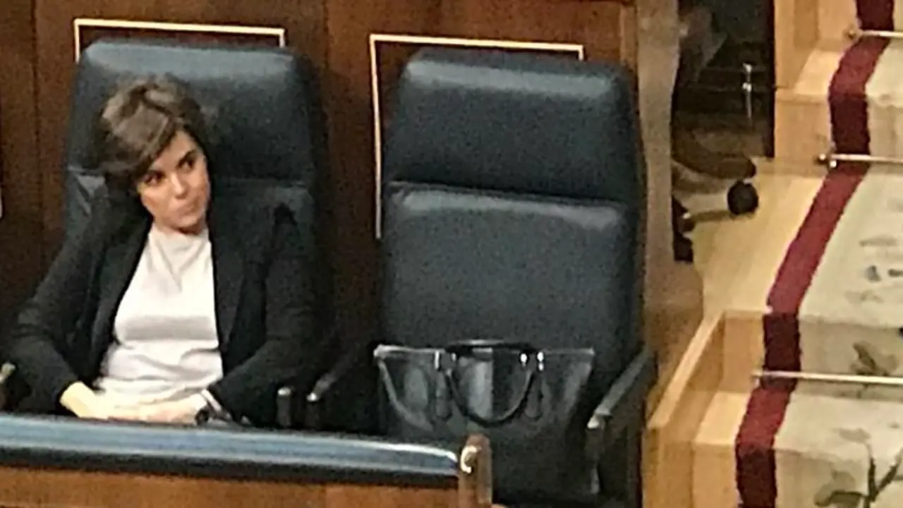 El sill&oacute;n de Mariano Rajoy, vac&iacute;o. / Twitter