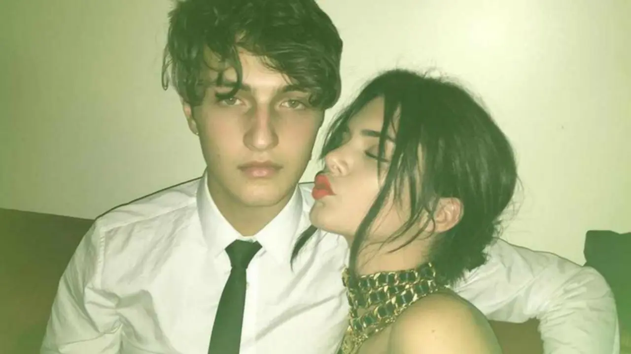 Anwar Hadid, modelo; y Kendall Jenner, modelo. Instagram.