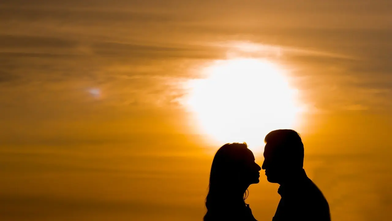 Una pareja de enamorados. / PIxabay