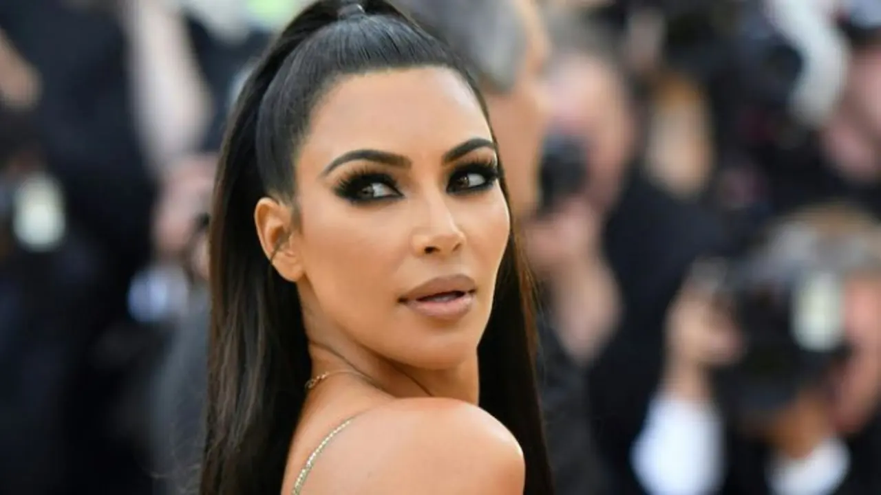 Kim Kardashian, empresaria. / Seventeen.com