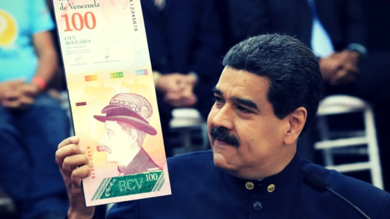 Nicol&aacute;s Maduro, presidente de Venezuela, presentando el nuevo cono monetario. P&aacute;gina Oficial.