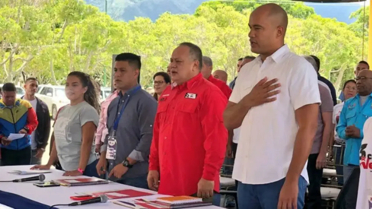 Diosdado Cabello, presidente de la Asamblea Nacional Constituyente, y H&eacute;ctor Rodr&iacute;guez, gobernador de Miranda. / RRSS.
