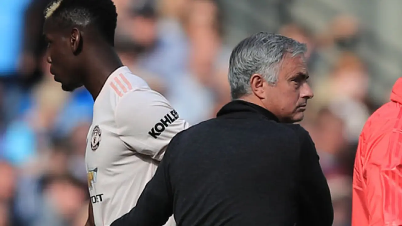 Jos&eacute; Mourinho y Paul Pogba_opt