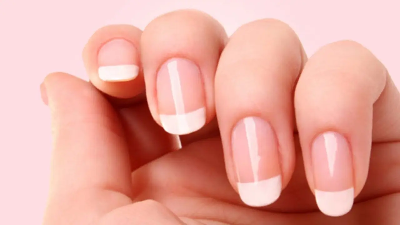 U&ntilde;as. / RRSS.