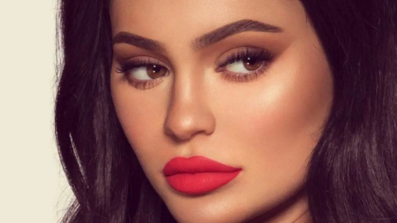 Kylie Jenner, empresaria. RR SS