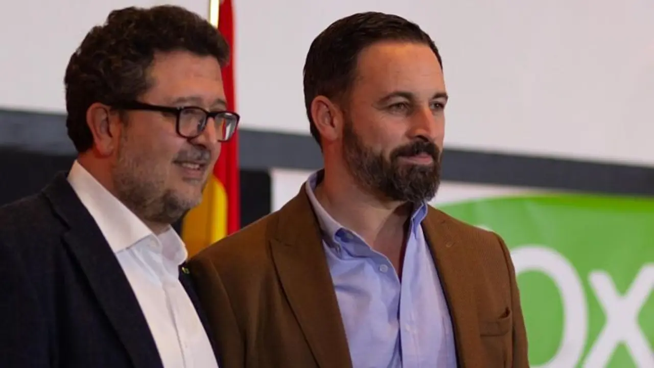 Francisco Serrano y Santiago Abascal. / Mundiario
