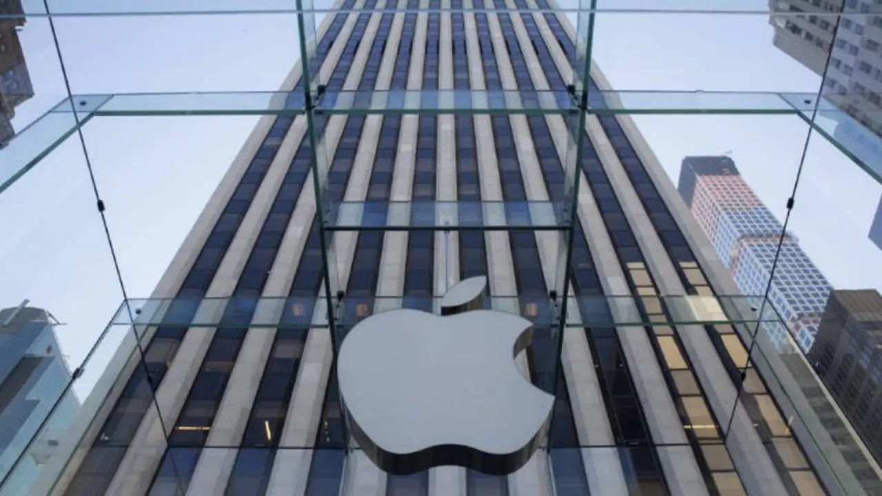 Apple, empresa. / RRSS.