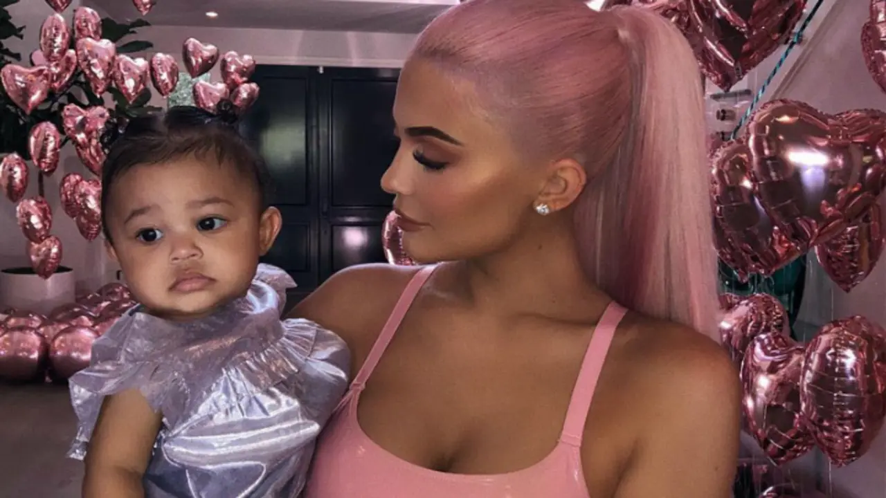 Kylie Jenner y su hija Stormi Webster. Instagram.