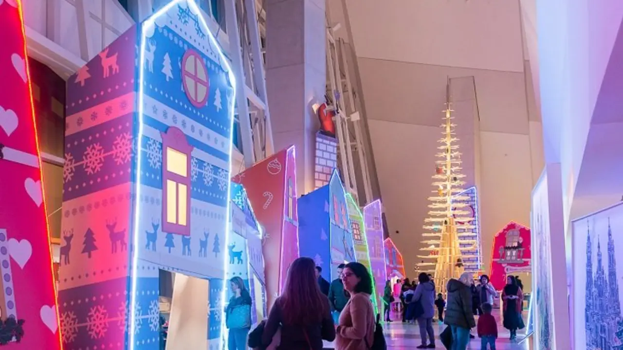 La Cidade da Cultura duplica el n&uacute;mero de visitas en la Navidad. / Xunta