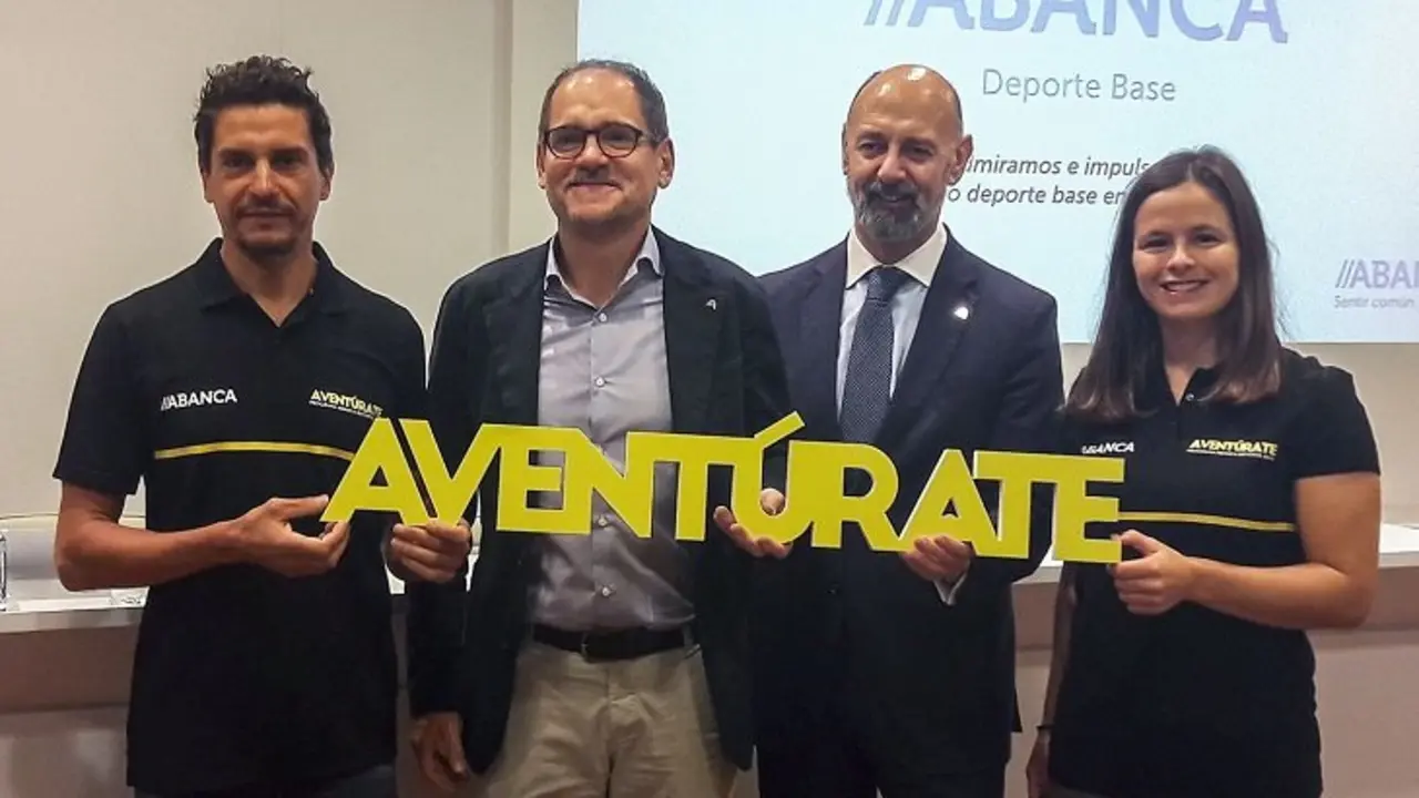Iv&aacute;n Ra&ntilde;a, Jorge Mah&iacute;a, Fernando Filgueiras y Sof&iacute;a Toro. / ABANCA