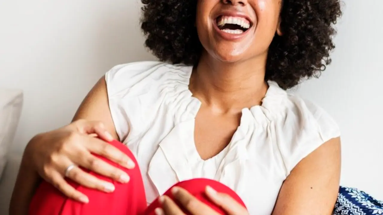 Mujer feliz. / Pexels.com.