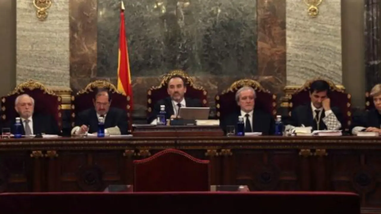Magistrados del Tribunal Supremo. / @HAUPOLD