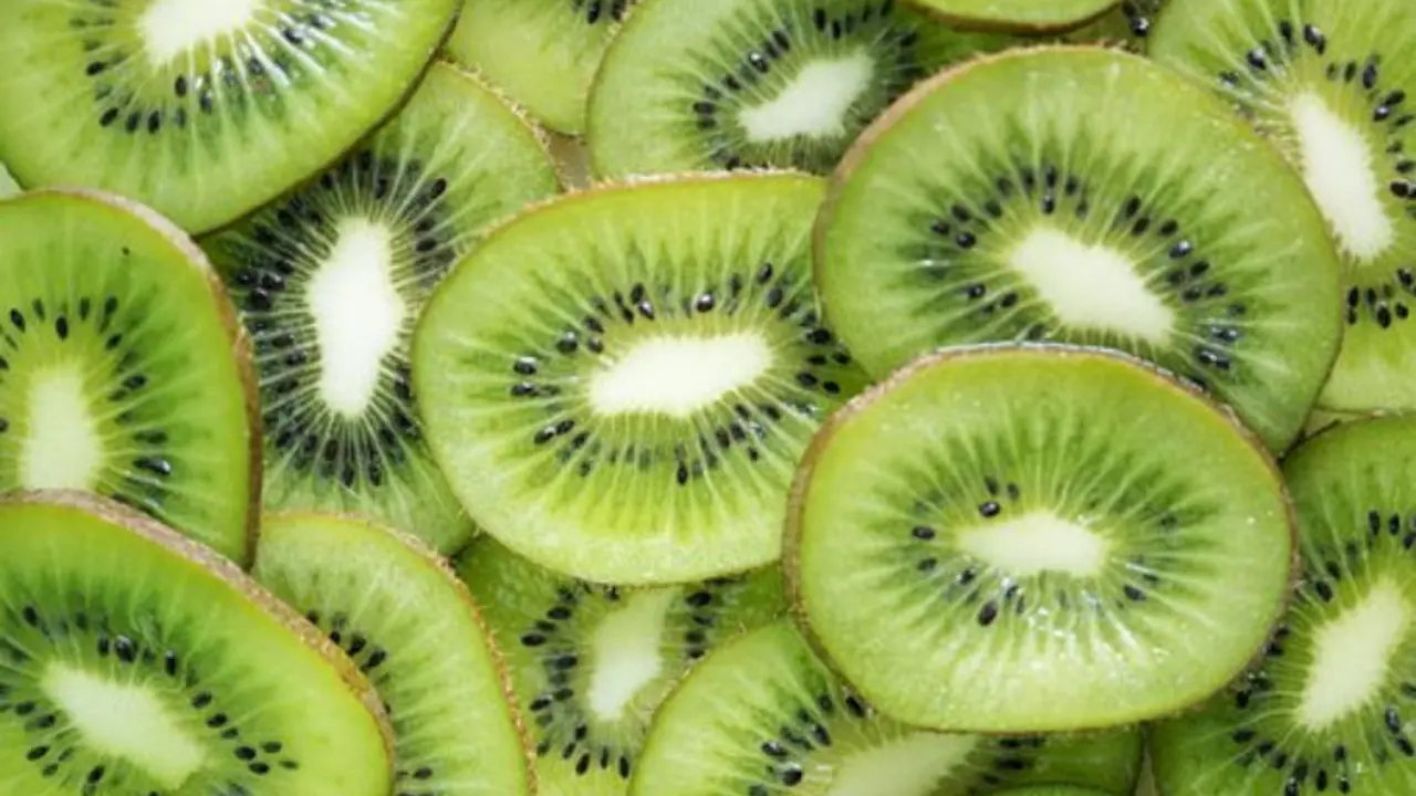 Kiwi, fruta. / Pixabay.