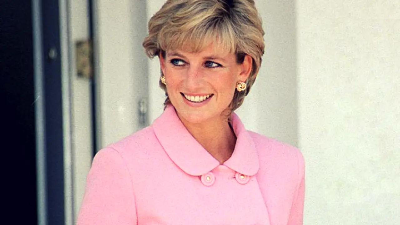 Diana de Gales. RR  SS.