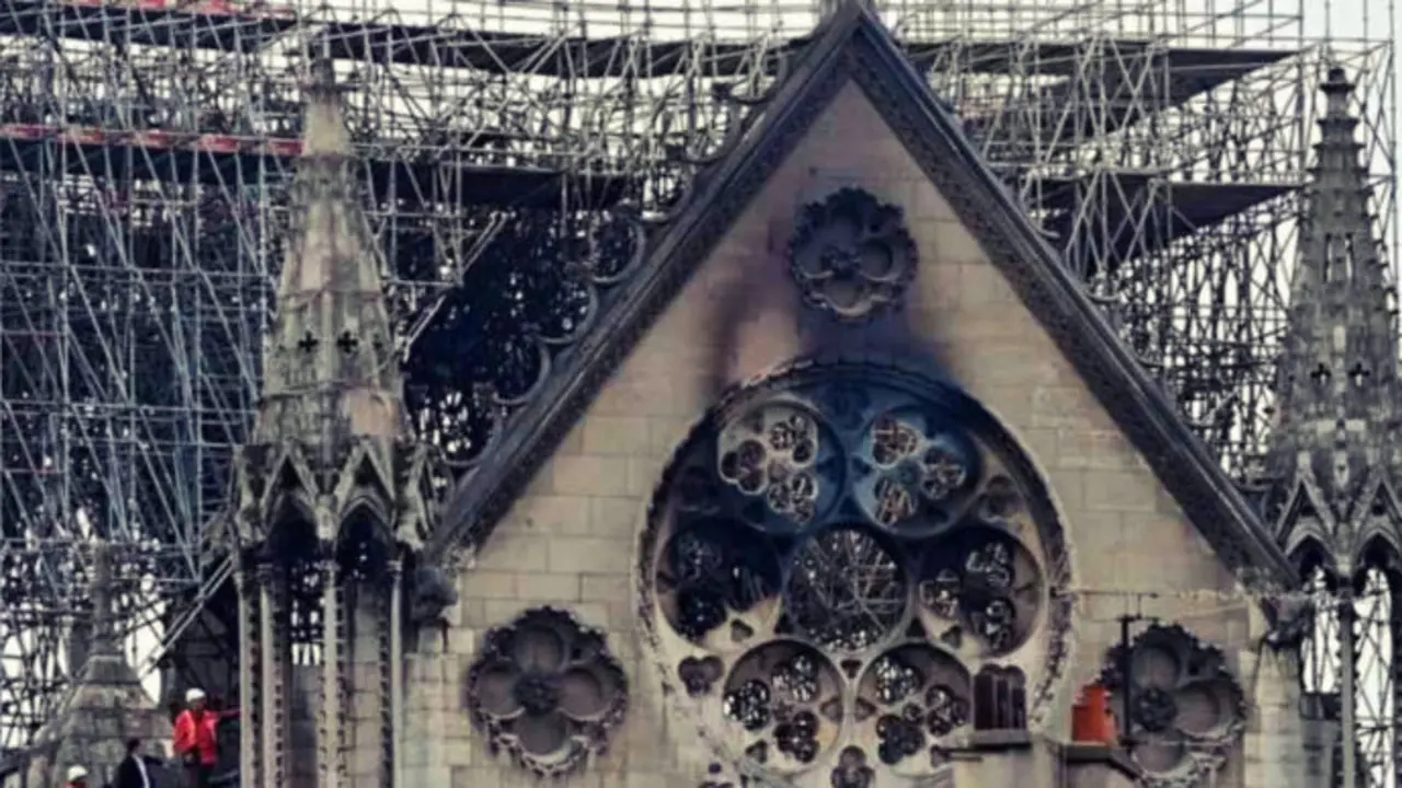 Catedral de Notre Dame. / RR SS.