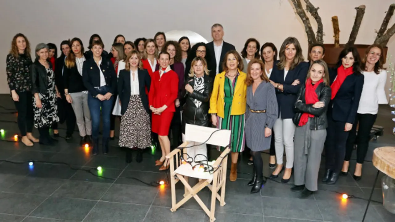 Integrantes del Club de Consejeras de la Agef, entre las que figuran Blanca García Montenegro y Blanca de Cora. / Luis Polo