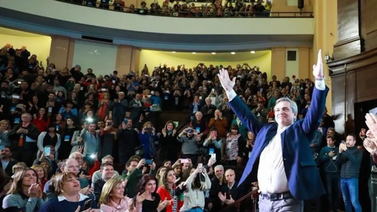 Alberto Fernández en un acto con sus simpatizantes. / Twitter