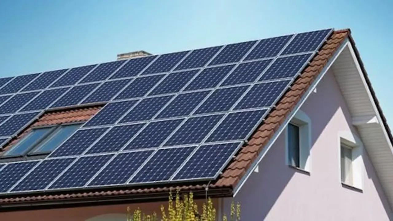 Placas solares. / Archivo