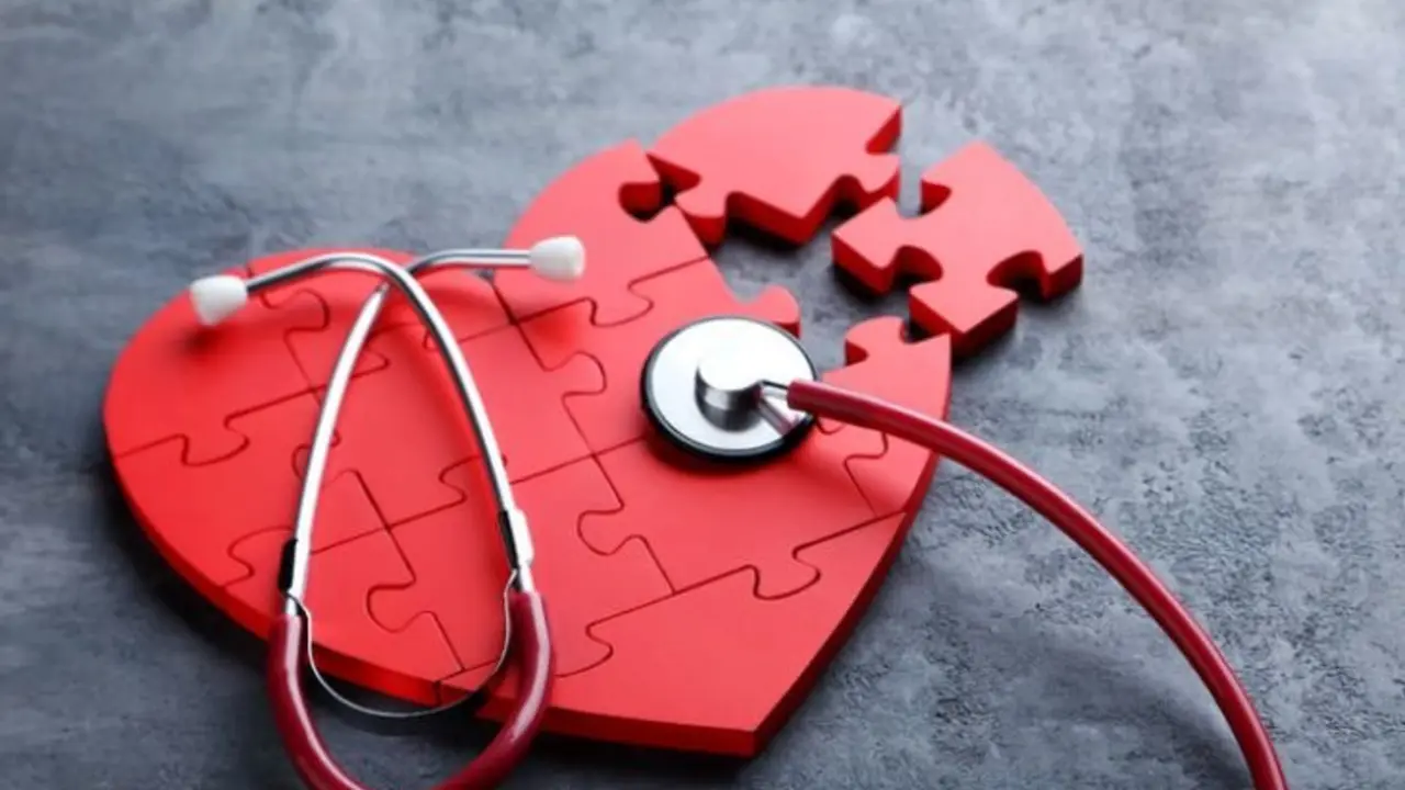 Un coraz&oacute;n. / RR SS