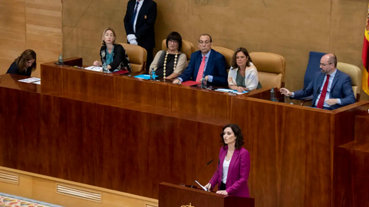 Isabel Díaz Ayuso, en una de sus intervenciones durante el debate de investidura. / PP Comunidad de Madrid.