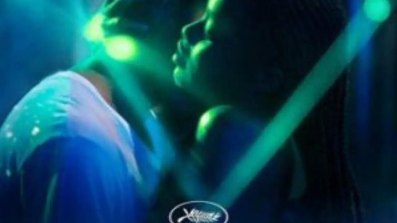 Atlantics, pel&iacute;cula. / Collider.