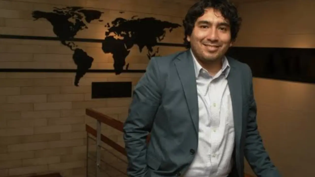Carlos Melendez se encuentra en Chile- RR SS